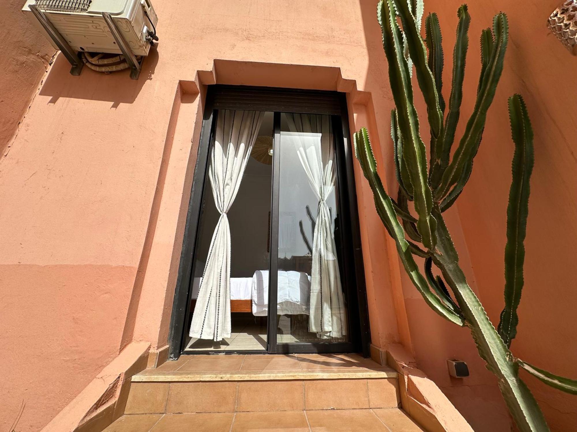 Oasis De Detente Avec Terrasse Et Vue Sur Piscine Marraquexe Exterior foto